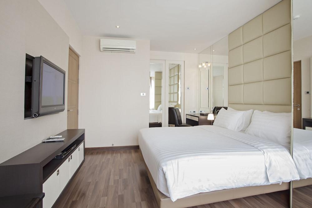 V Residence Bangkok Luaran gambar