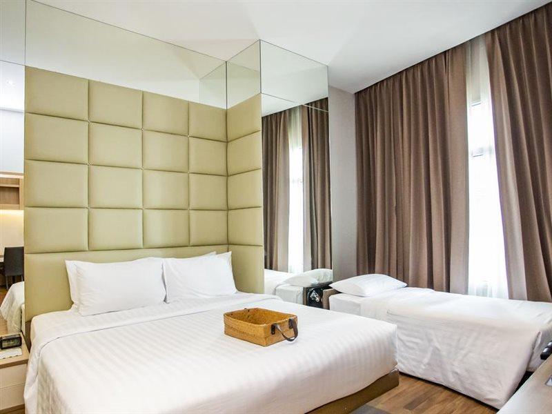 V Residence Bangkok Luaran gambar