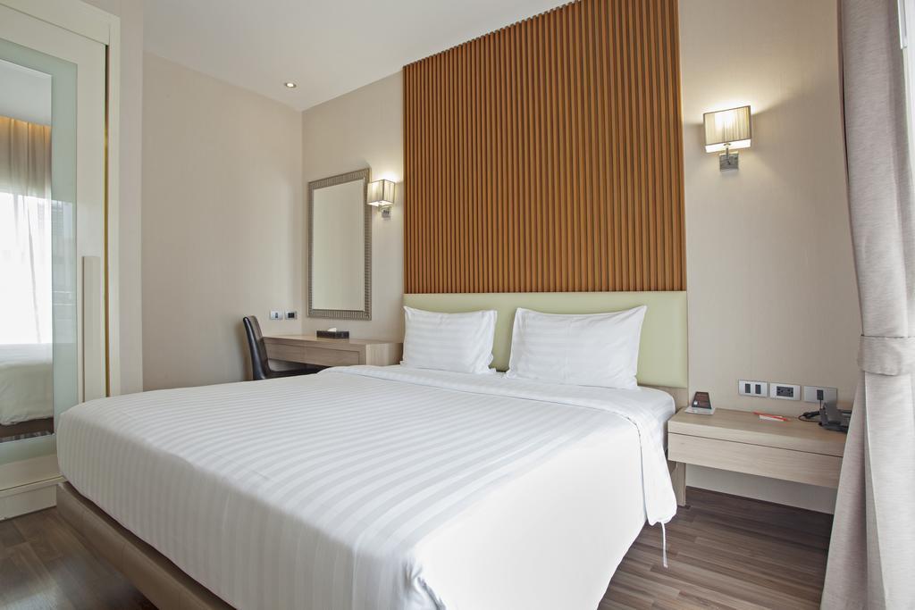 V Residence Bangkok Luaran gambar