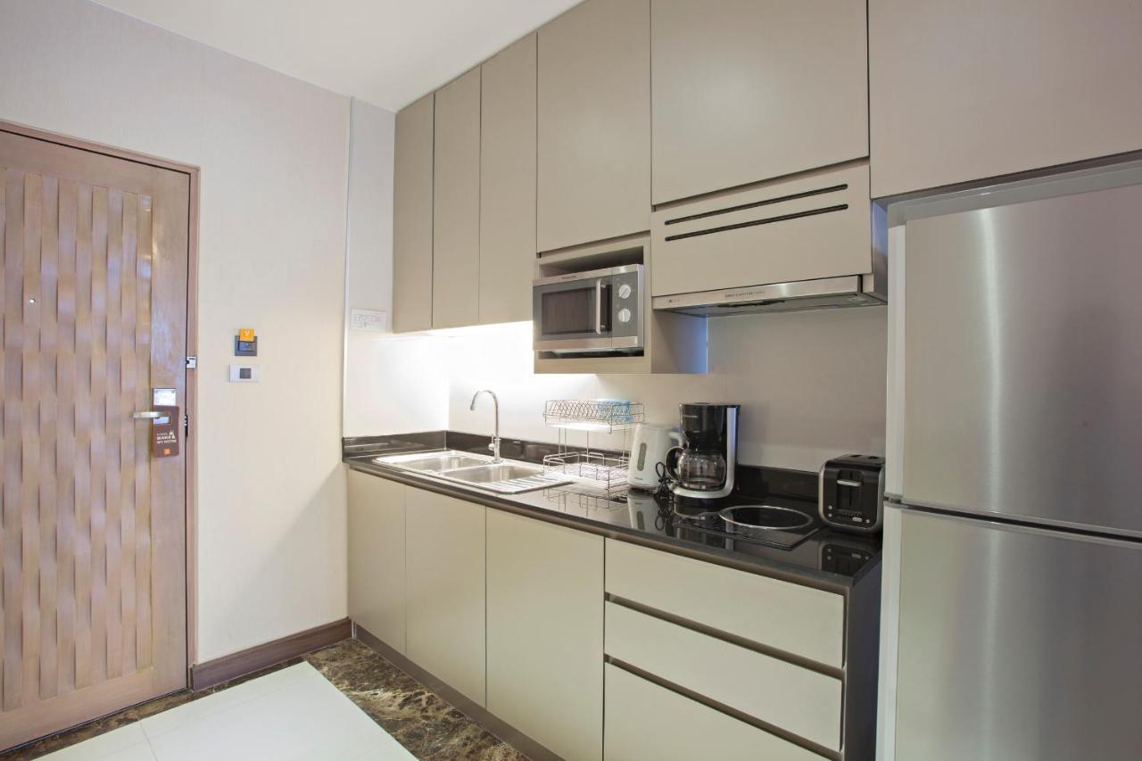 V Residence Bangkok Luaran gambar