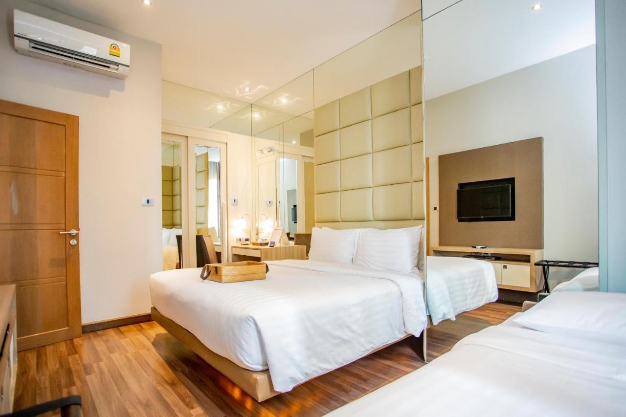 V Residence Bangkok Luaran gambar